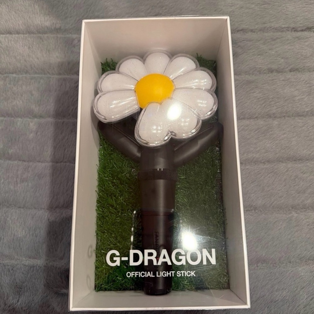 G-Dragon Official Light Stick